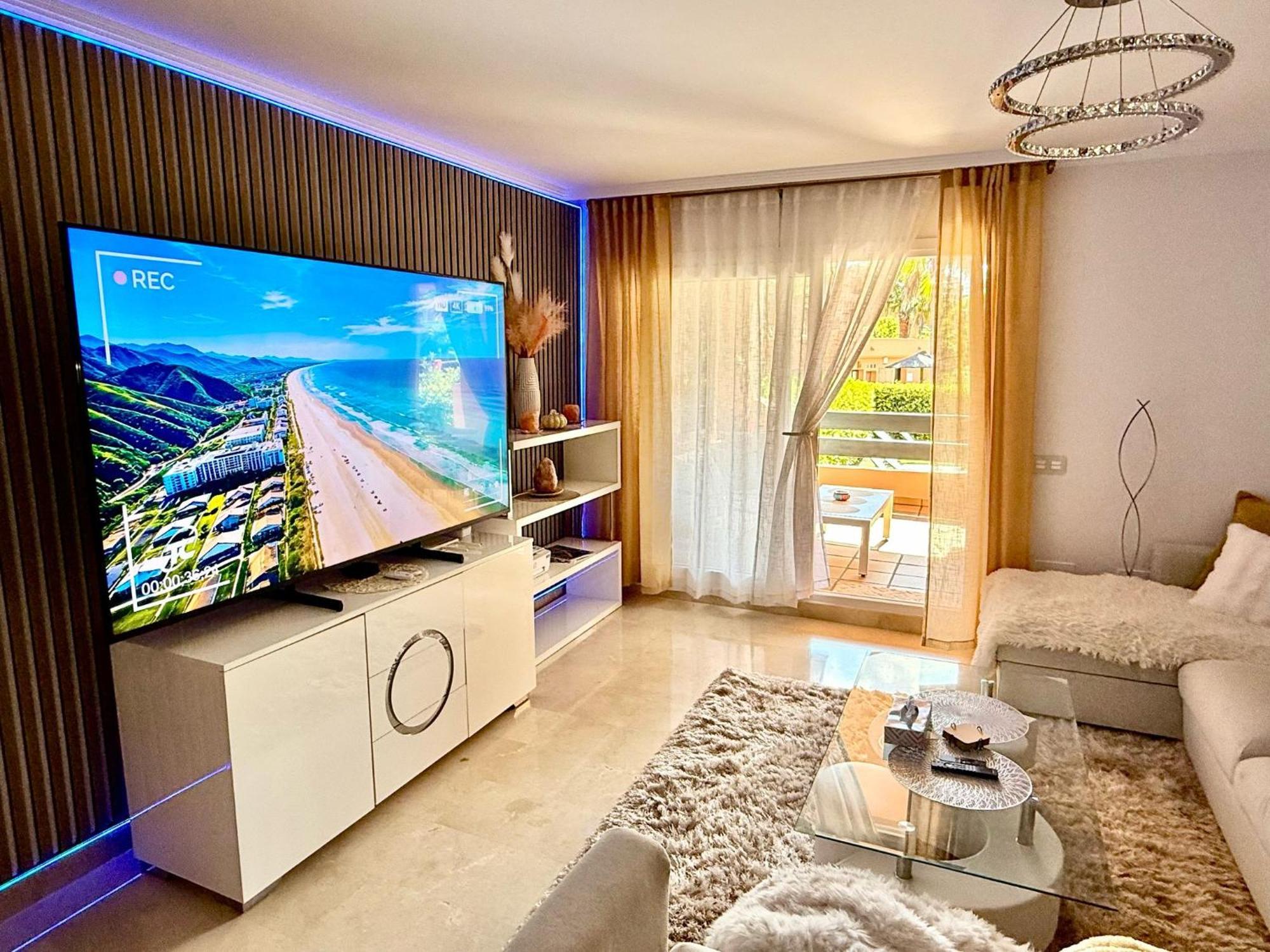 Casares Beach Golf Apartment With Private Garden Direct Pool Access Екстер'єр фото